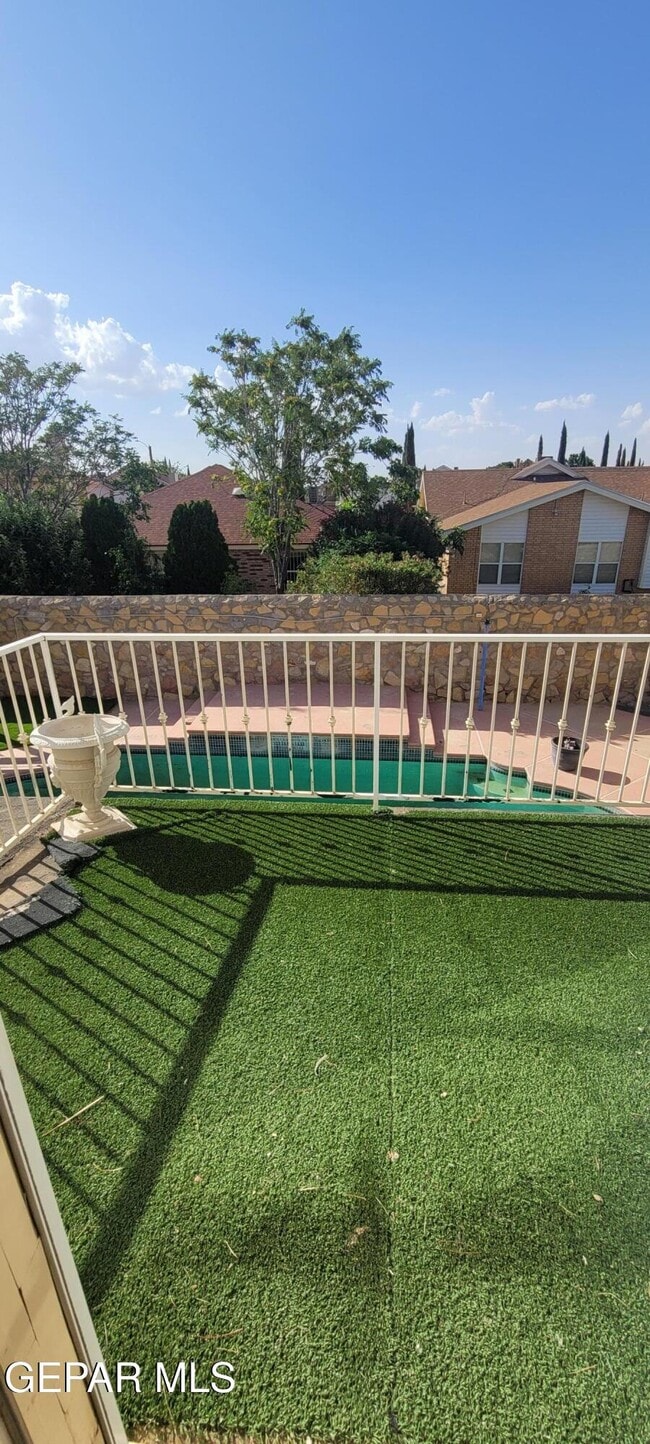 Building Photo - 11855 Stone Castle Dr