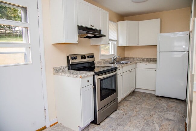 Building Photo - 1103 River Ct