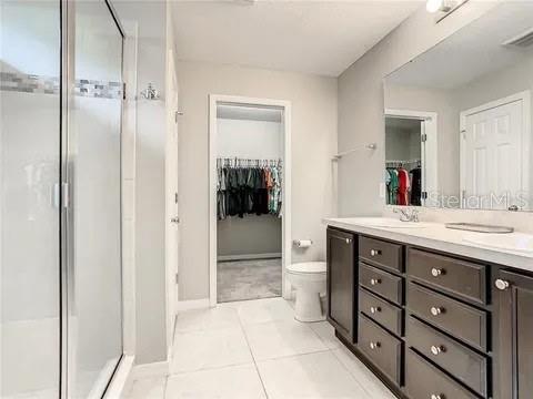 Building Photo - 6402 Yellow Buckeye Dr