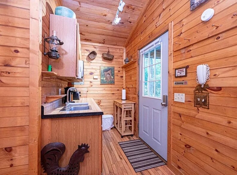 Building Photo - 159 Creekstone Dr