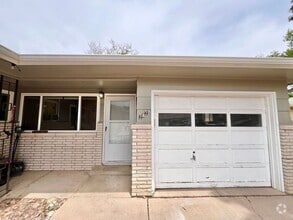 Building Photo - Updated 2bd/1ba Duplex in West Fort Collin...
