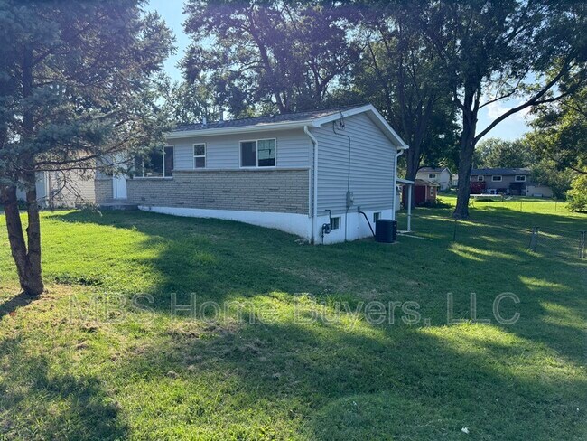 Building Photo - 1095 Boone St