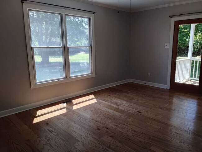 Building Photo - 4331 NC-24