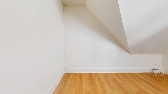 Building Photo - 45 Henry Ave