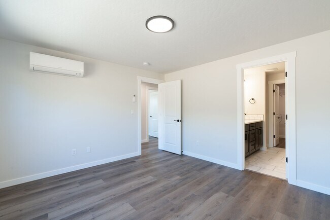 Building Photo - MOVE IN SPECIAL!  Brand New 2 Bedroom 2 Ba...
