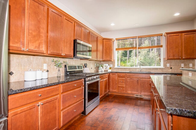 Building Photo - 23502 77th Ave E