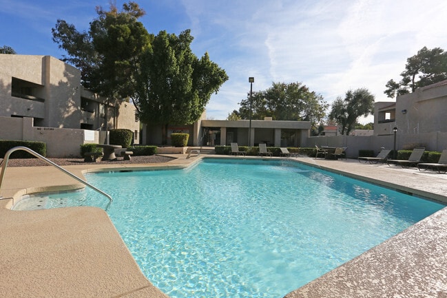 Building Photo - Bridge Lane Apartment Homes
