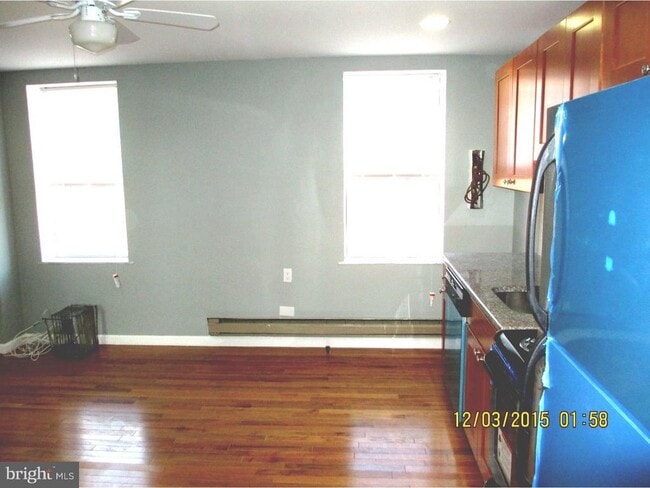 Building Photo - 2124 S 15th St