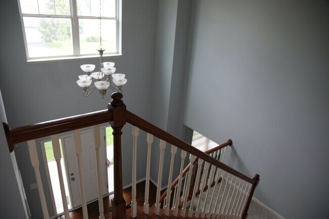 Building Photo - 16513 Dodd Ln