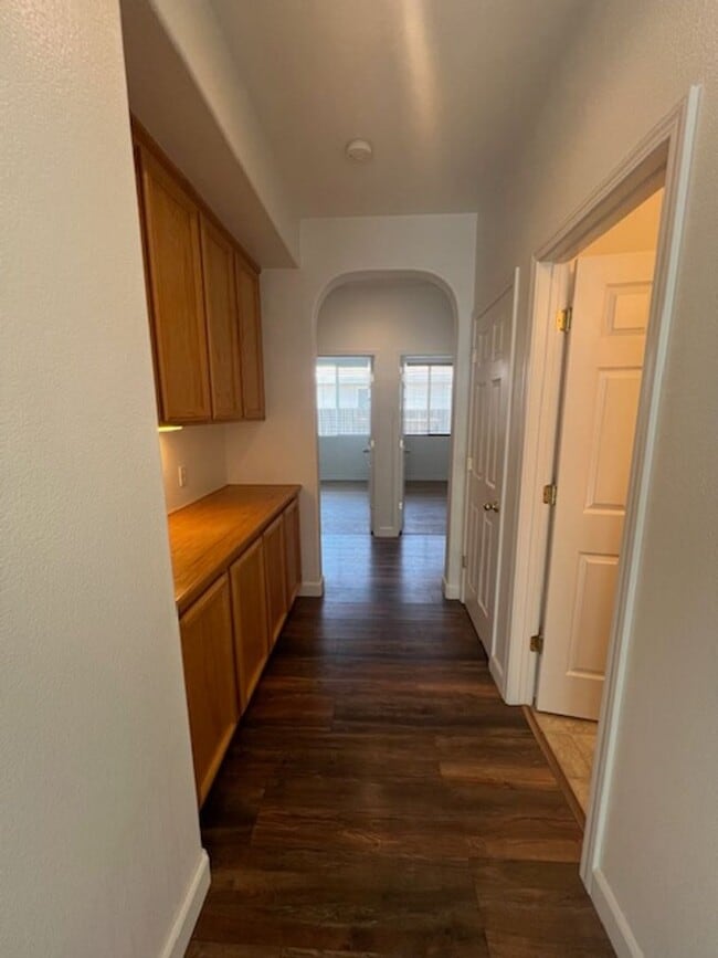 Building Photo - Single Story 3 Bedroom Home in Lincoln Acr...