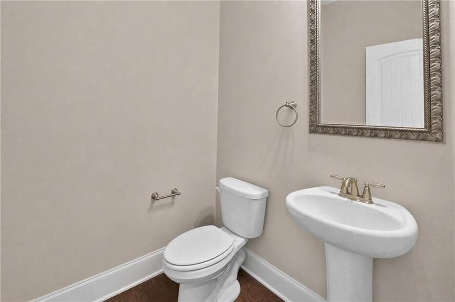 Building Photo - 205 Orchard Trail