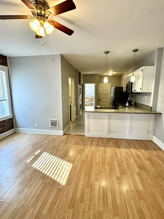 Building Photo - 4216-4218 Arsenal Street, Unit 4216A - 2nd Floor