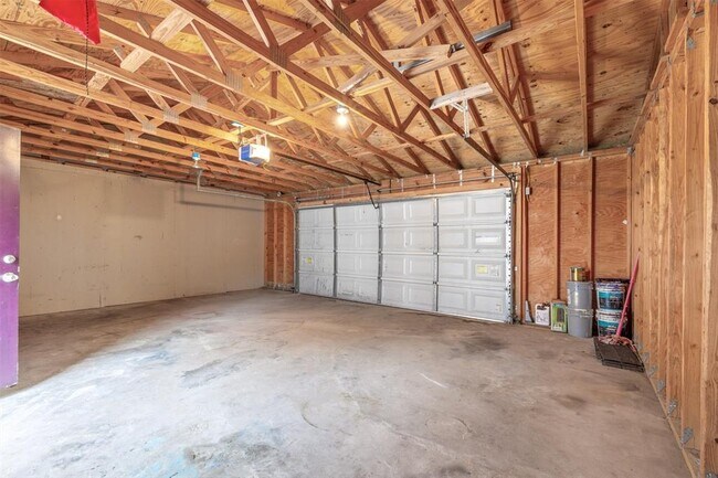 Building Photo - 1710 Avenue O