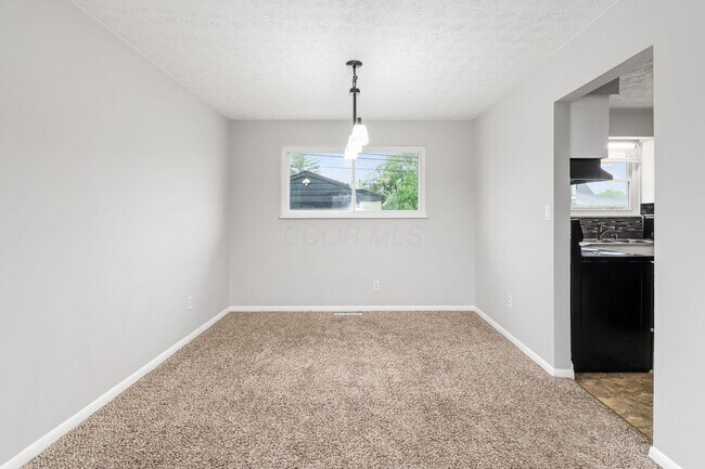 Building Photo - 4155 Dixie Ct
