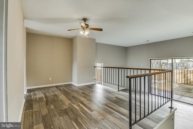 Building Photo - 7301 Larrup Ct