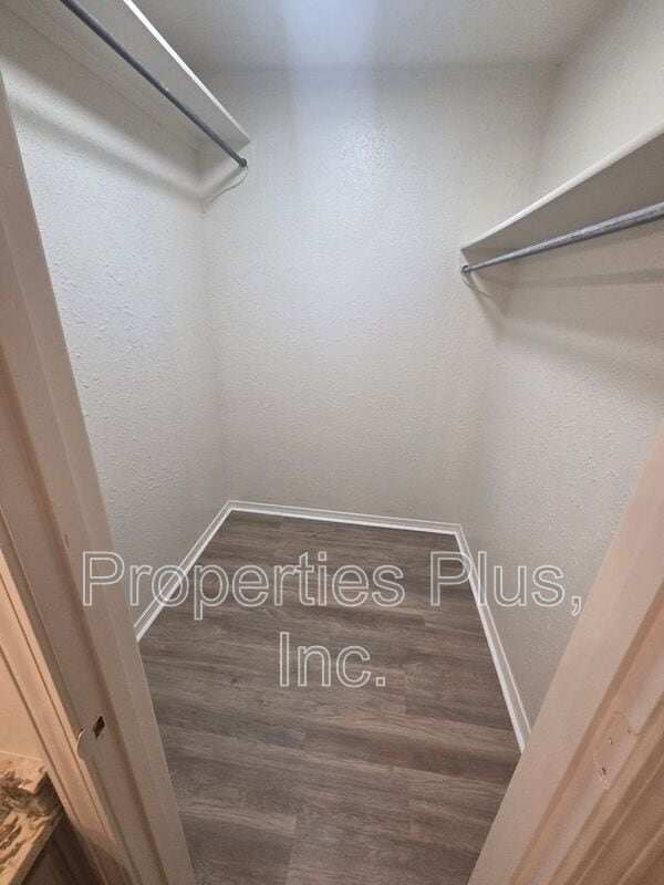 Building Photo - 11612 S 100th E Ave