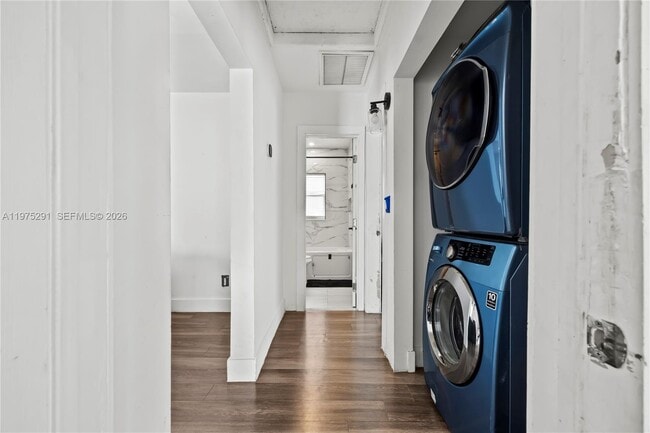 Building Photo - 919 NW 66th St