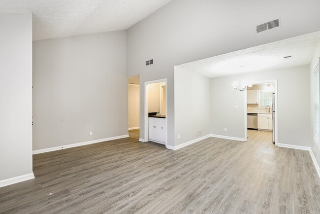 Building Photo - 4392 Hardwood Cir SW