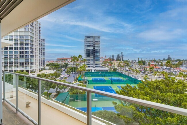 Building Photo - 1750 Avenida Del Mundo