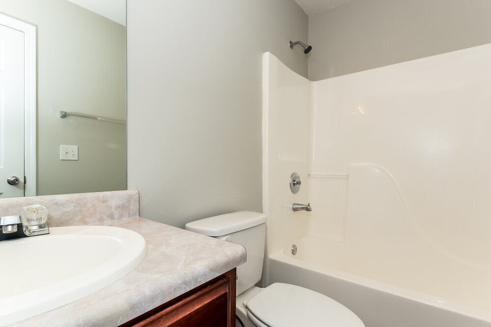 Building Photo - 412 Peterson Dr