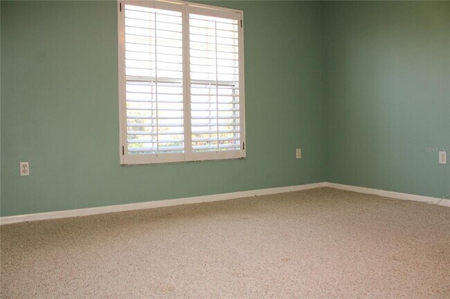 Building Photo - 1702 Fairway Trce