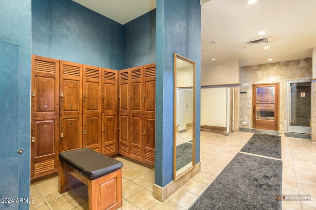 Building Photo - 20500 N Big Dipper Dr