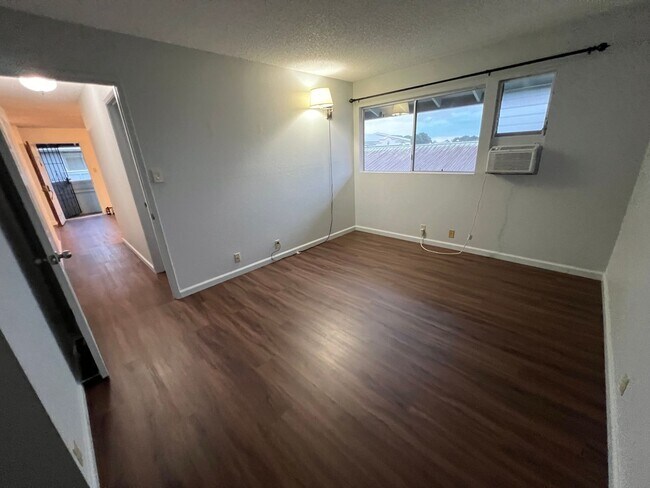 Building Photo - 2 bedroom / 1 bath Unit with 1 parking stall #134.  **First Showing on Tuesday, February 3, 2026 ...