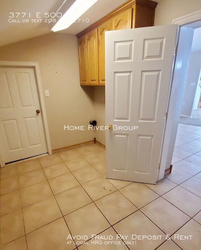 Building Photo - PET FRIENDLY Rental Home In Rigby!  3 Bedroom