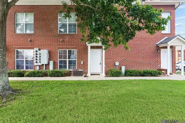 Building Photo - 1741 Brightside Dr