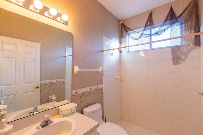 Building Photo - 497 Pickfair Terrace