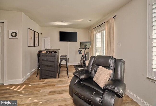 Building Photo - 39 Ortiz Dr