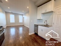 Building Photo - 2652 W 21st Pl