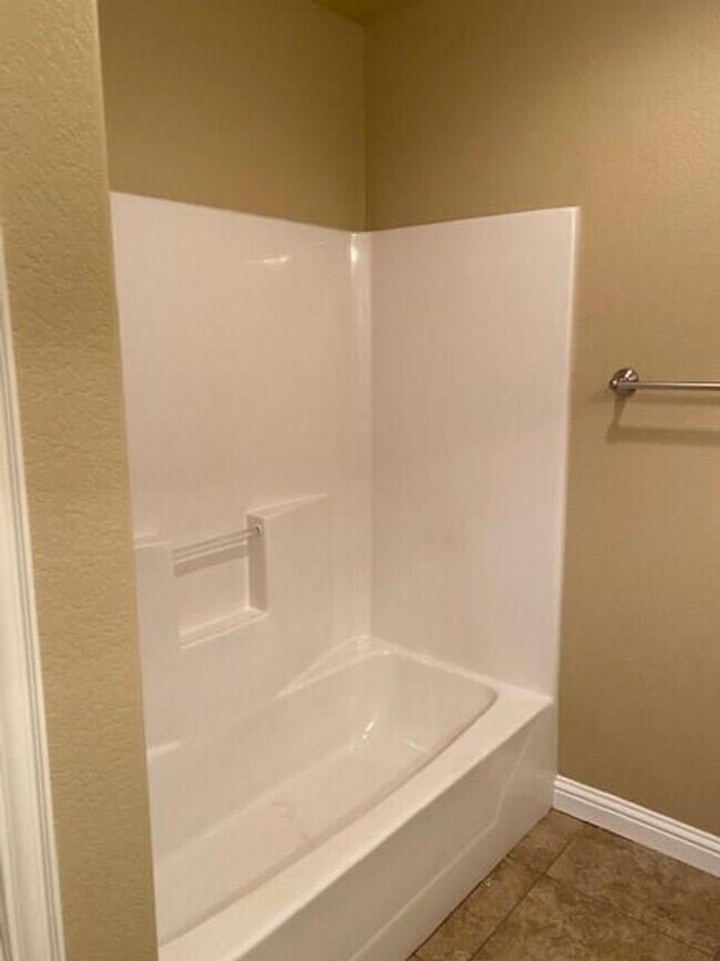 Building Photo - 3113 Weave Ct