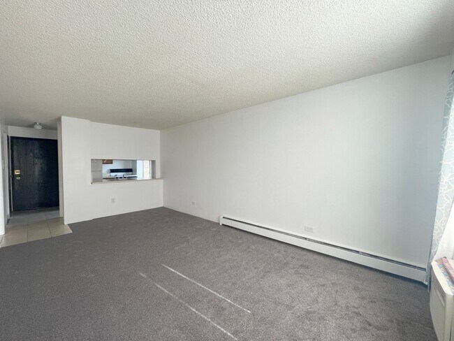 Building Photo - Cute 1 bedroom, full bathroom condo