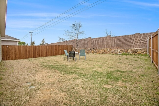 Building Photo - 3624 Bluebird Ln