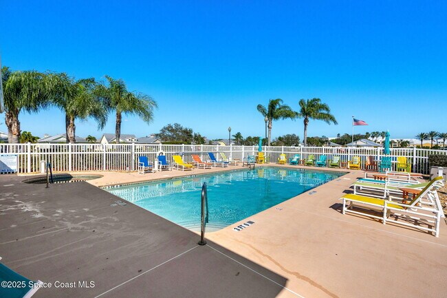 Building Photo - 3720 Alamanda Key Dr