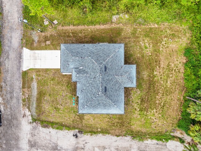 Building Photo - 623 Franklin