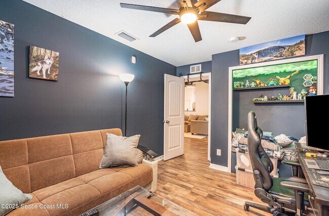 Building Photo - 499 Bayard Ave NE