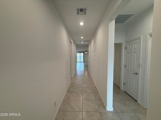 Building Photo - 28267 N 134th Ln