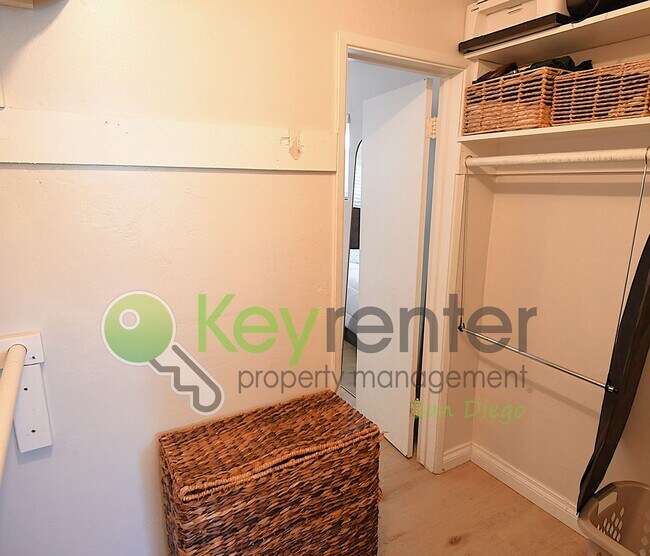 Building Photo - Traditional Duplex in Lemon Grove | Minutes from CA-94 FWY Acces