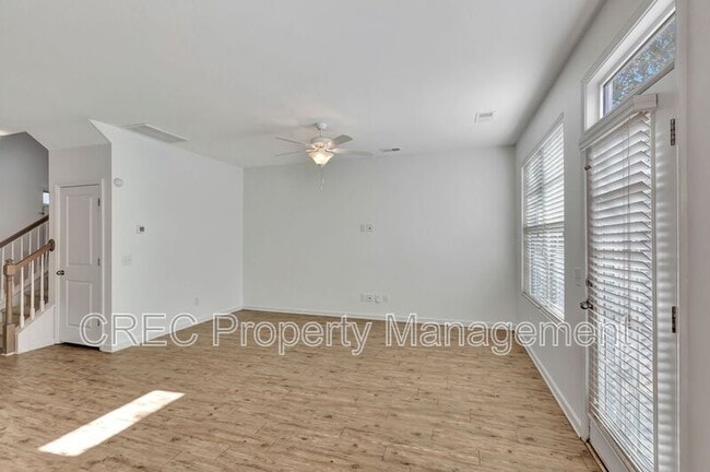 Building Photo - 8986 Cat Tail Pond Rd