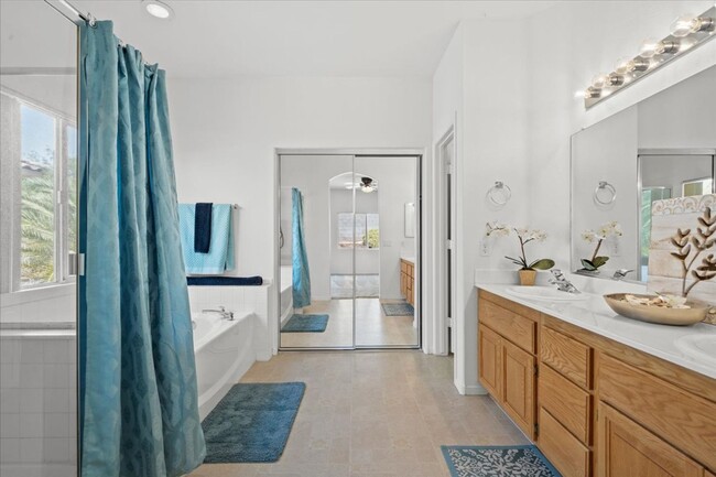 Building Photo - Fabulous Summerlin Single Story Home!