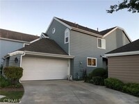 Building Photo - 28262 Glenbrook