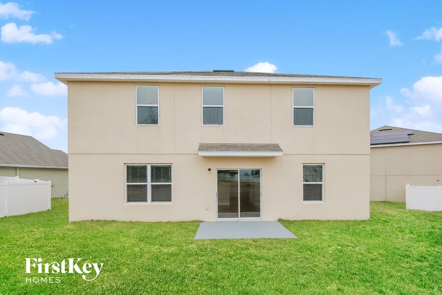 Building Photo - 36146 Carriage Pine Ct