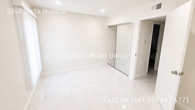 Building Photo - 2248 Vista Huerta