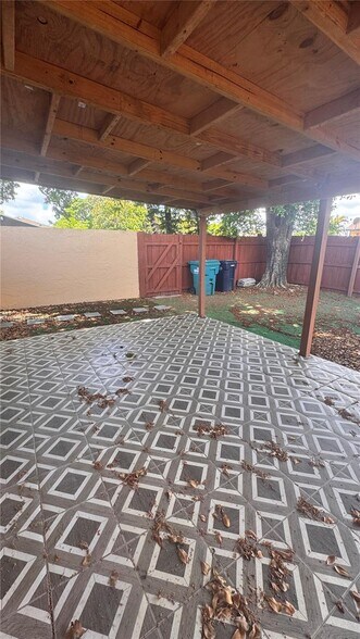 Building Photo - 20450 NW 29th Pl