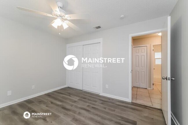 Building Photo - 3 Bedroom Pet-Friendly Home in OCOEE, FL with Main Street Renewal