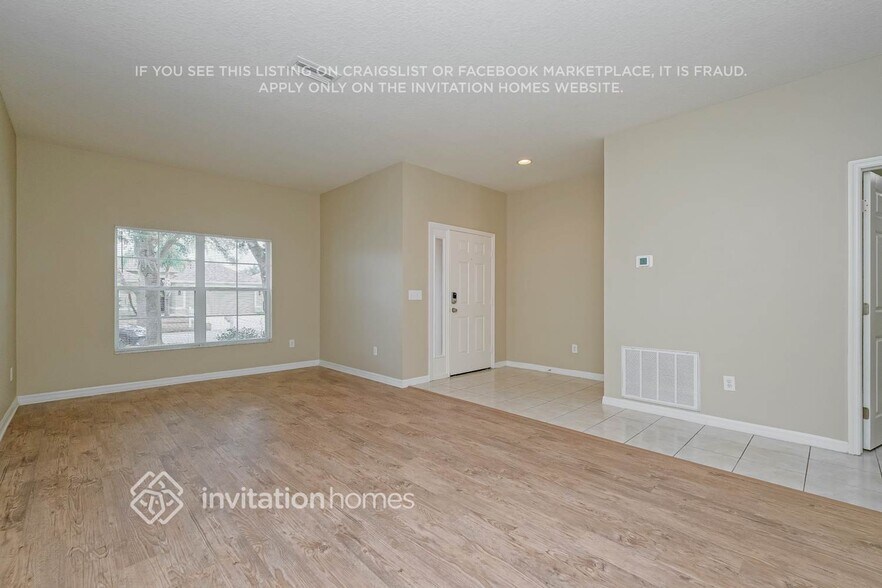 Building Photo - 7610 Wood Violet Dr