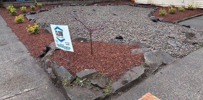 Building Photo - Your Newly Updated 3 Bed, 1 Bath Move-In Ready Home!