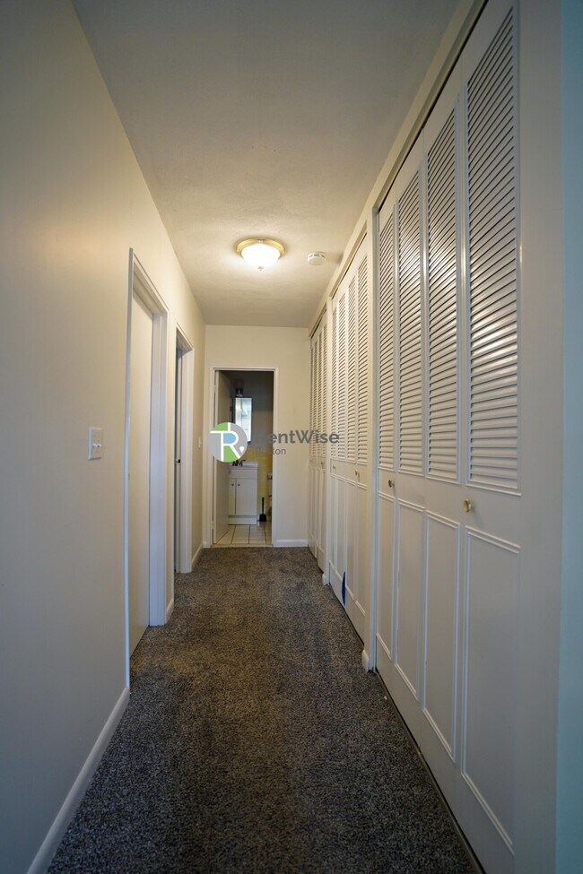 Building Photo - 116 Tremont St